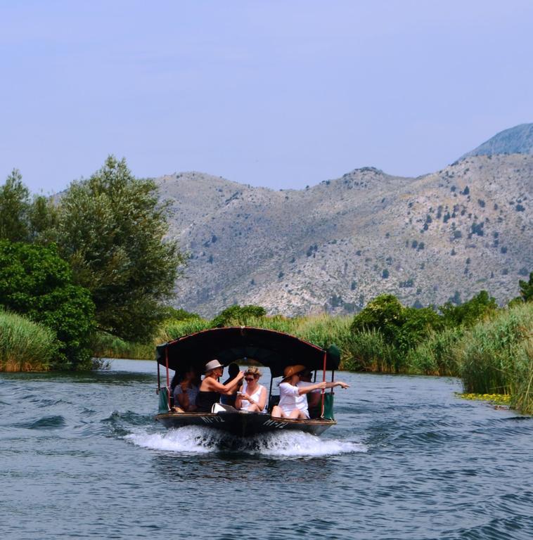 Hotel Merlot Opuzen  Εξωτερικό φωτογραφία