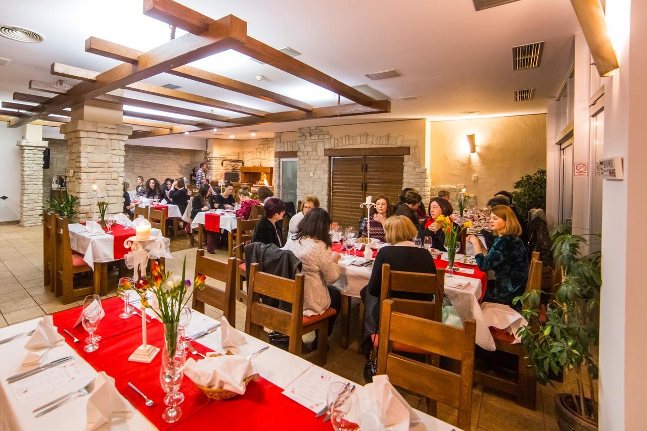 Hotel Merlot Opuzen  Εξωτερικό φωτογραφία