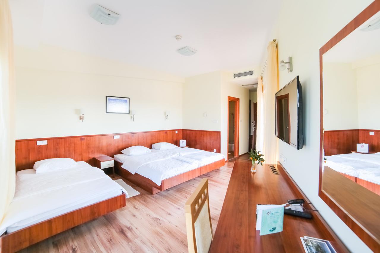 Hotel Merlot Opuzen  Εξωτερικό φωτογραφία
