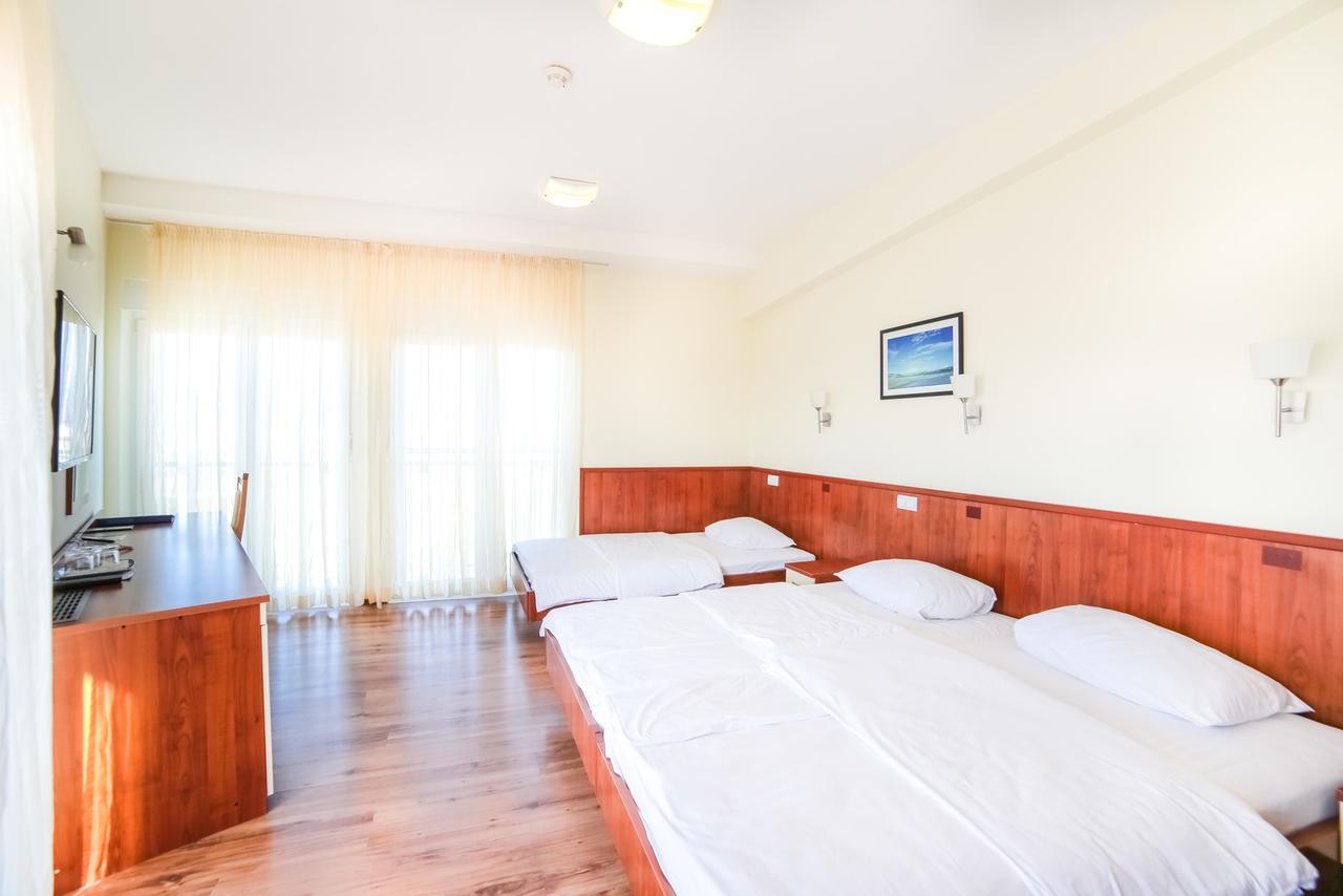 Hotel Merlot Opuzen  Εξωτερικό φωτογραφία