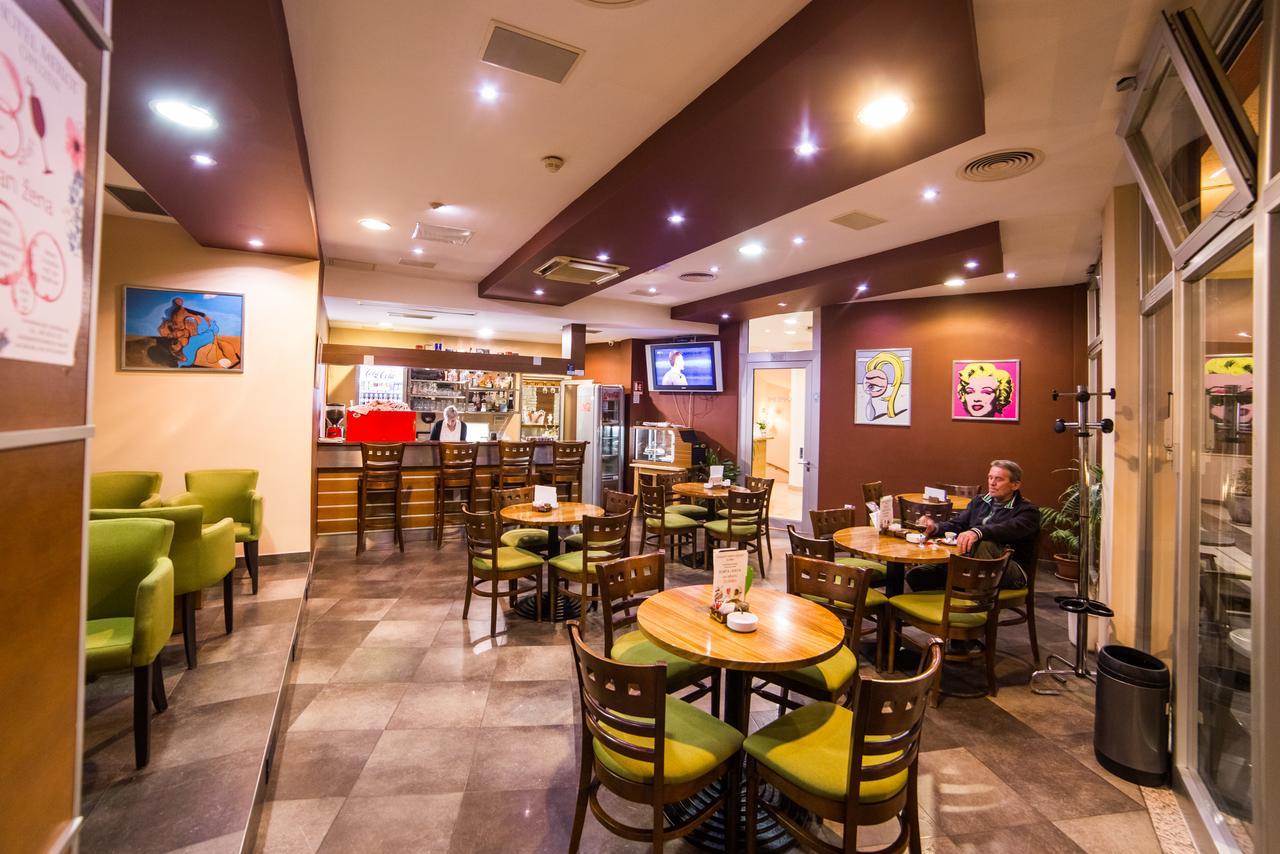 Hotel Merlot Opuzen  Εξωτερικό φωτογραφία