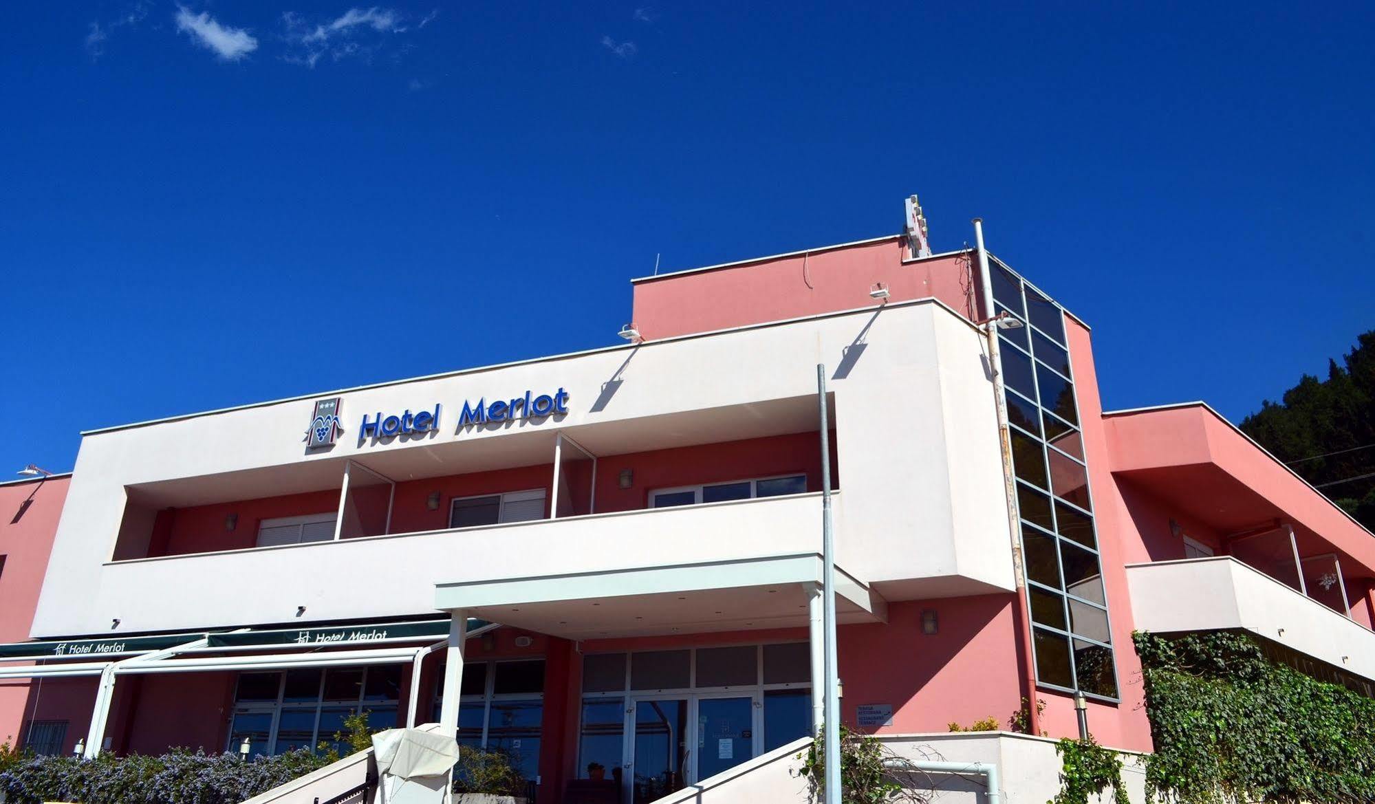 Hotel Merlot Opuzen  Εξωτερικό φωτογραφία