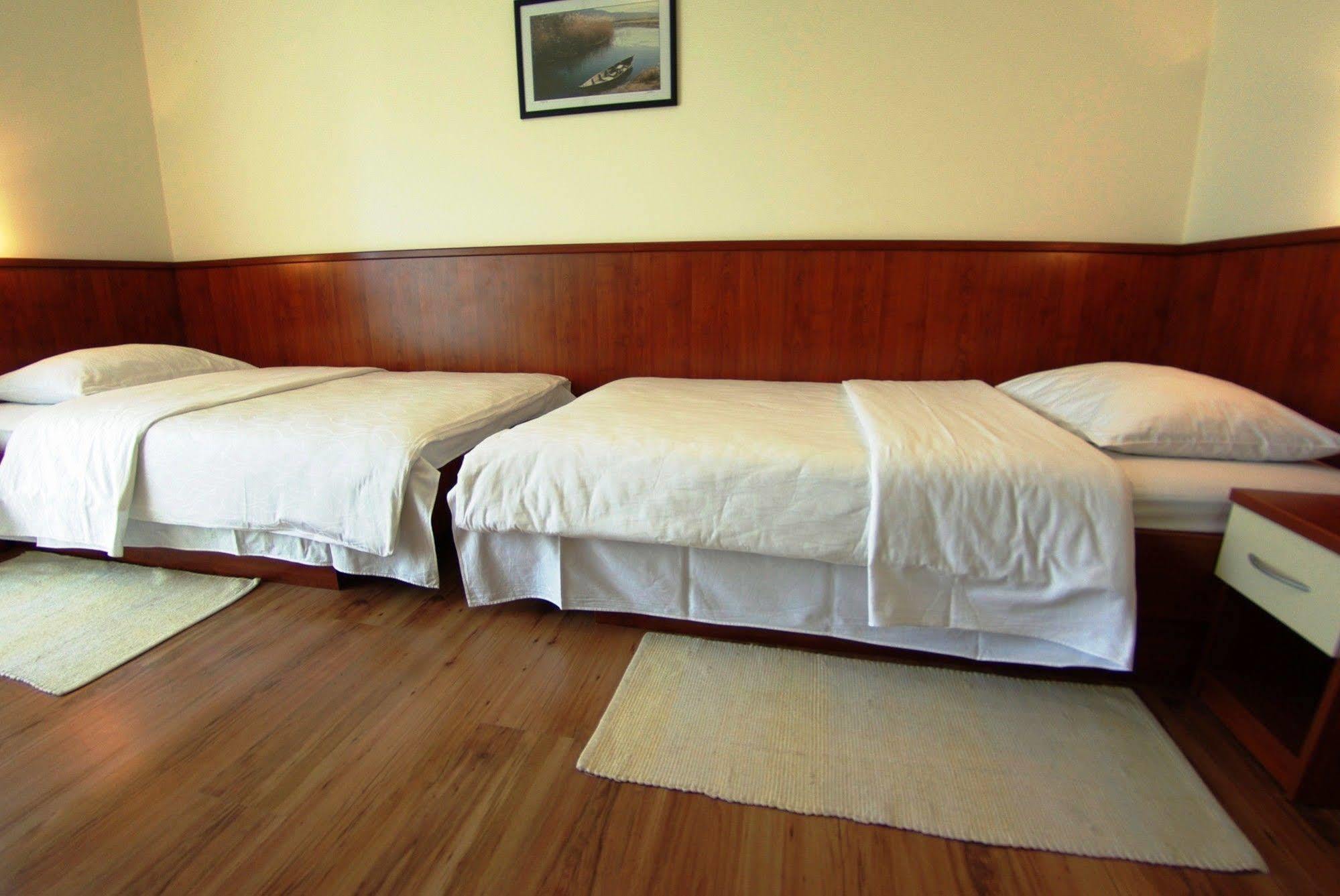 Hotel Merlot Opuzen  Εξωτερικό φωτογραφία