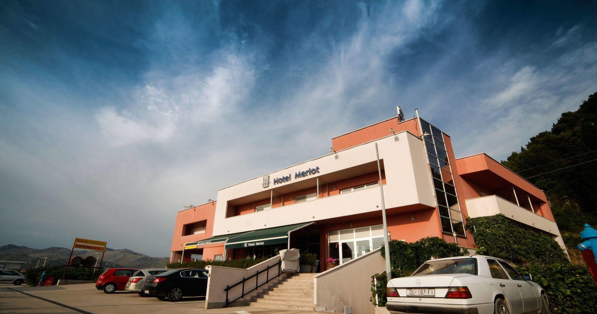 Hotel Merlot Opuzen  Εξωτερικό φωτογραφία